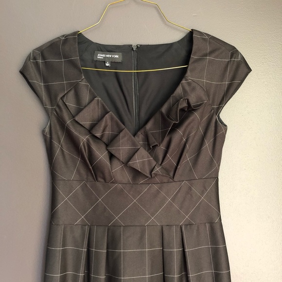 Plaid Frilled Neckline Dress - Picture 3 of 5